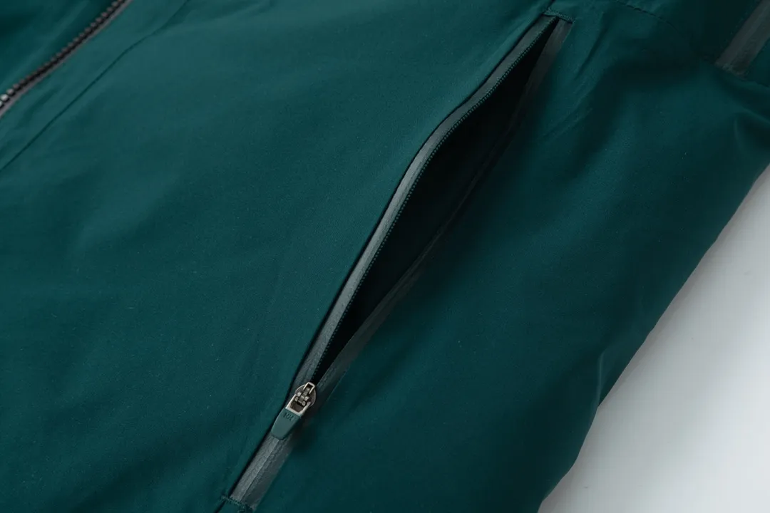 hellyhansen hh : dermizax ，jis ， ，.。 ， Breathable ， ， 。 ， ， 。 : ， 、 。 : ， size: S-XXXL :Black Green